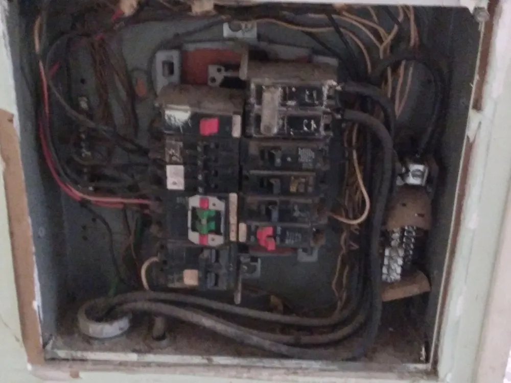 Slide of """"Omni"""" Handyman Services