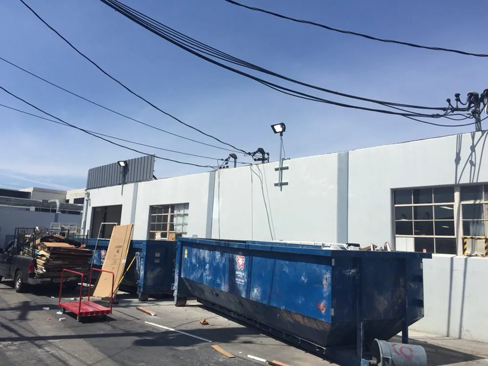 Licensed electrical repair experts serving ,  - OMZ Electric