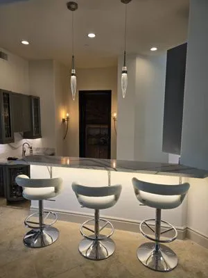 On The Wire Electric Logo