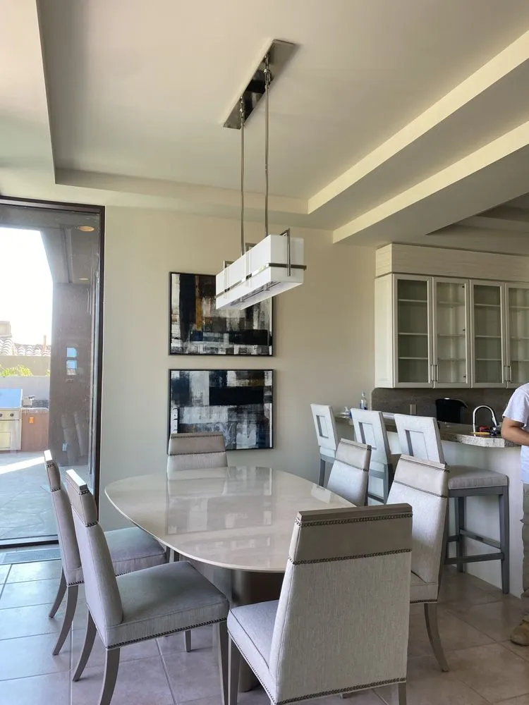 Slide of One King Electric