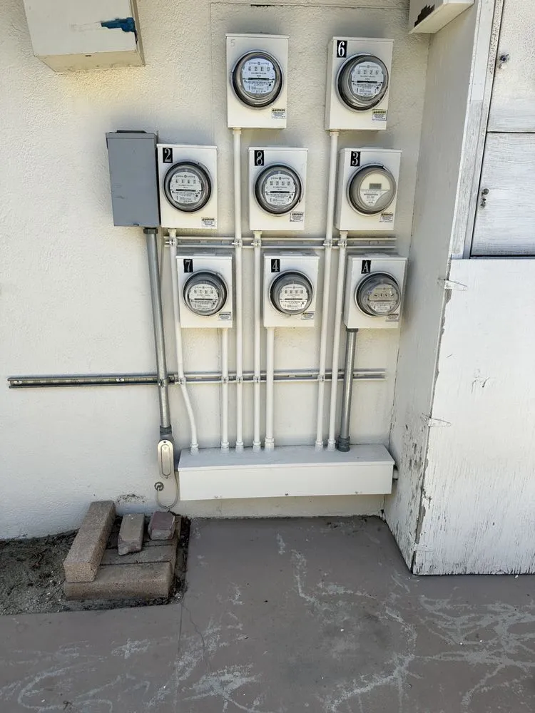 Slide of One King Electric