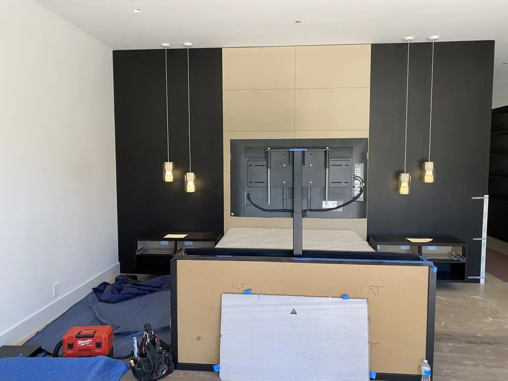 Slide of One King Electric