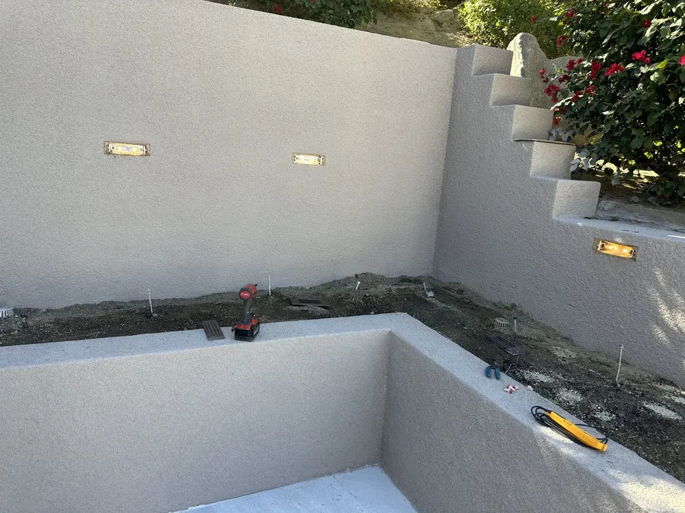 Slide of One King Electric