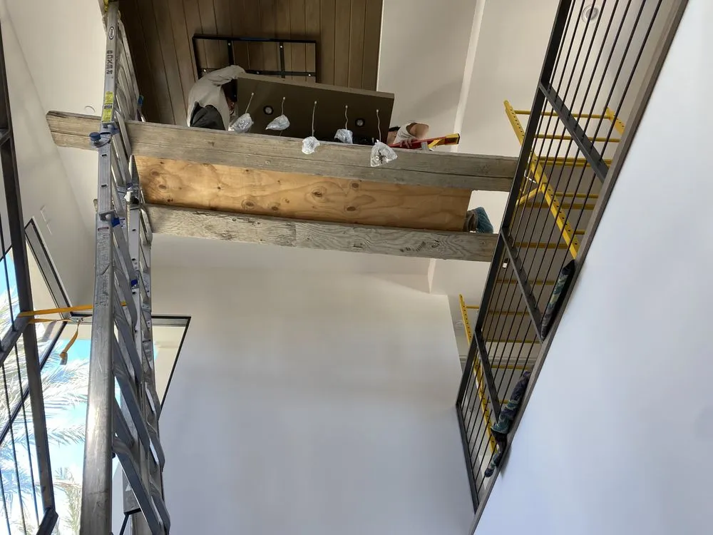 Slide of One King Electric