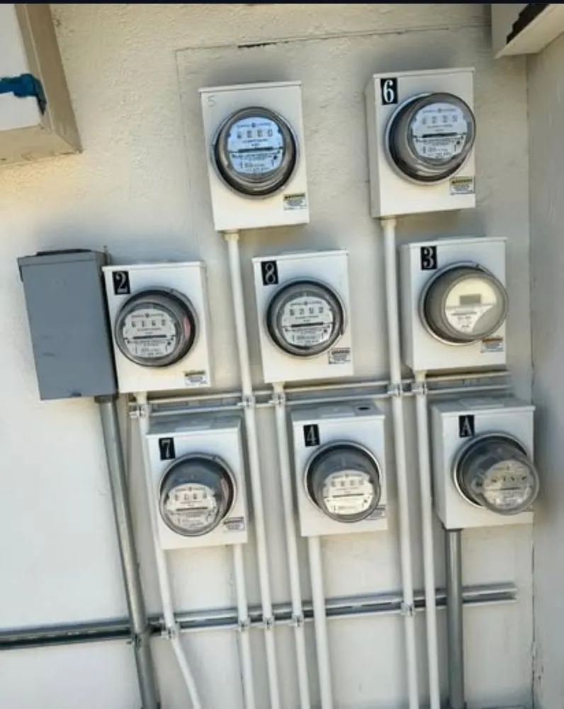 Slide of One King Electric