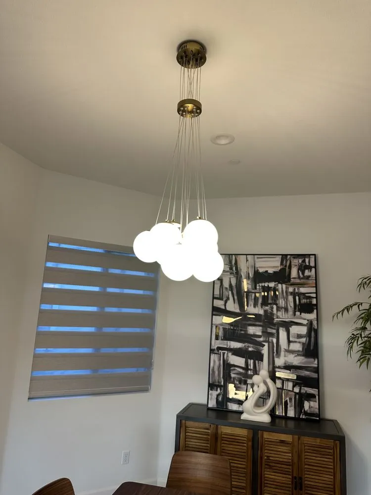 Slide of One King Electric