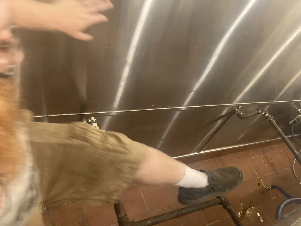 Emergency electrical service for homes in wiring installation, by