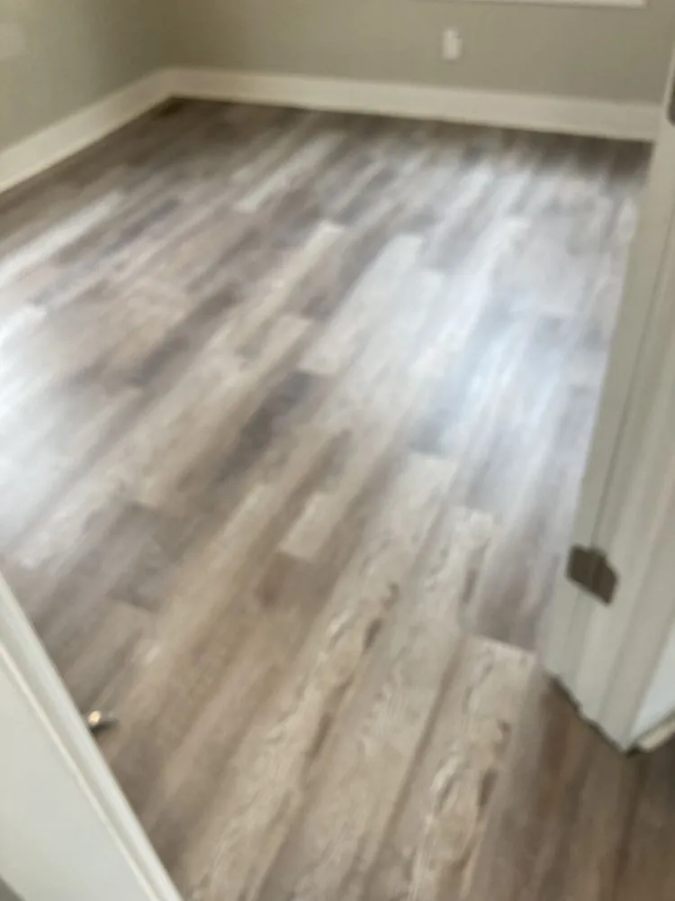 Expert outlet and switch repair in , by One Remodeling