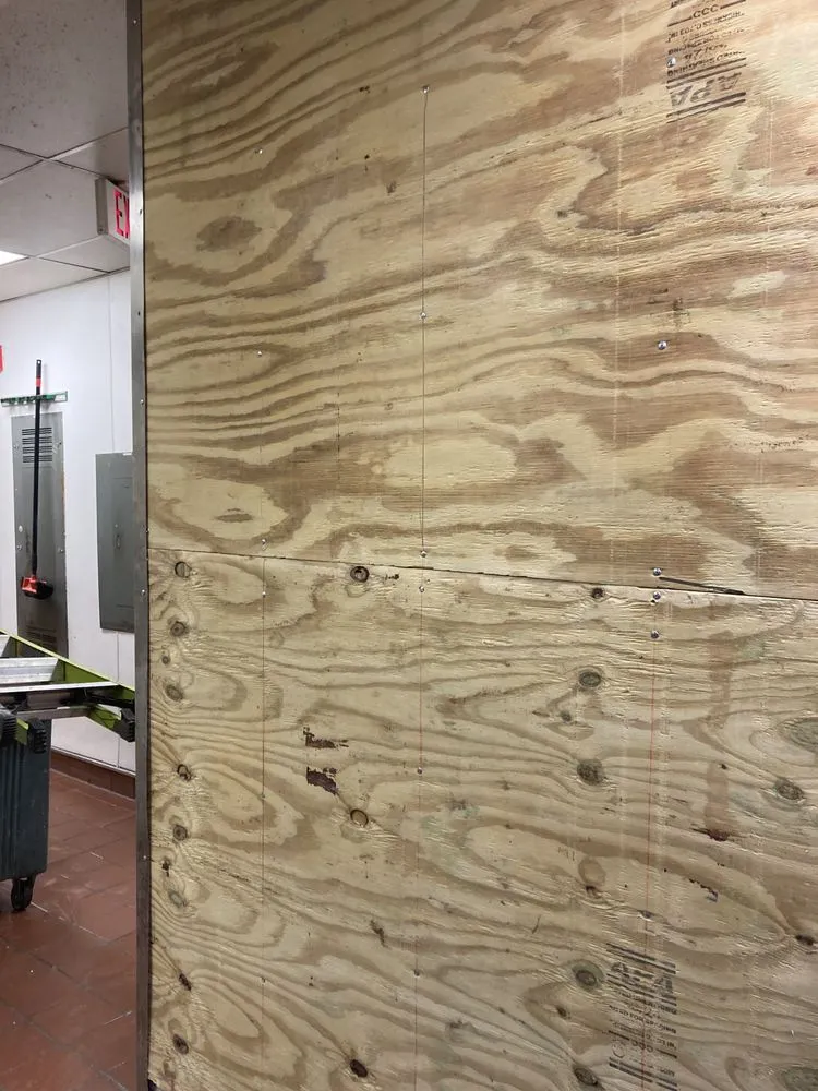 Licensed emergency electrical service experts serving , - One Remodeling