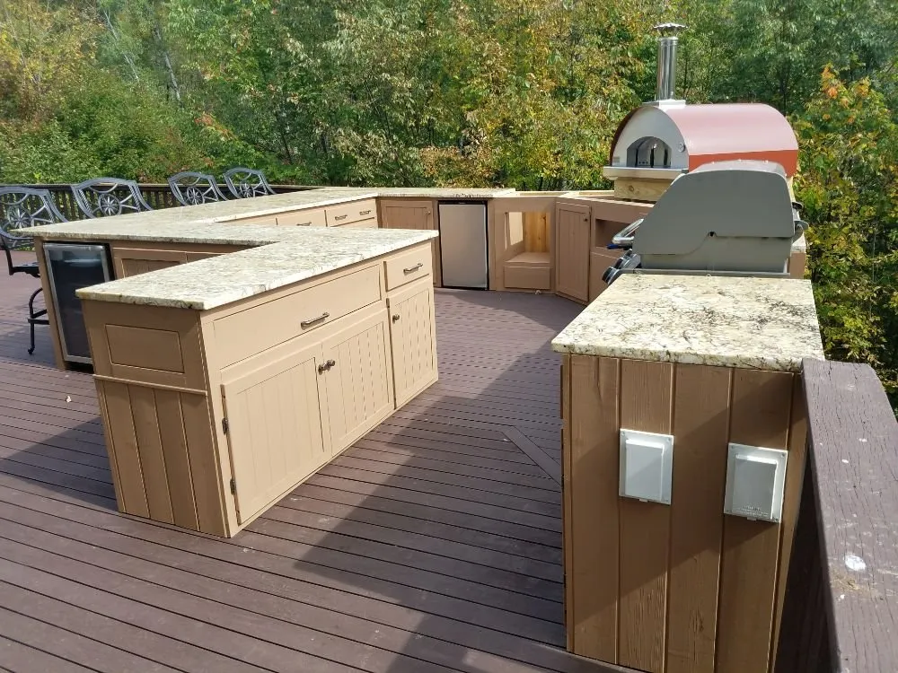 Slide of One Ten Electric