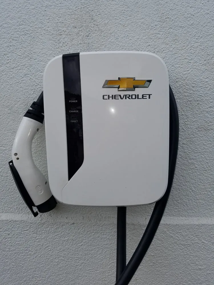 Slide of One Ten Electric