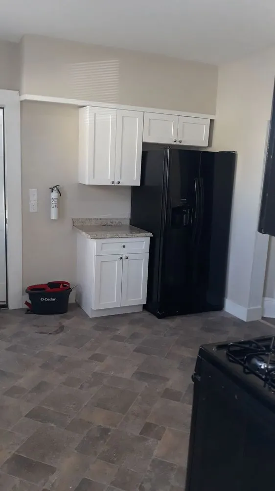 Slide of One Way Building Management