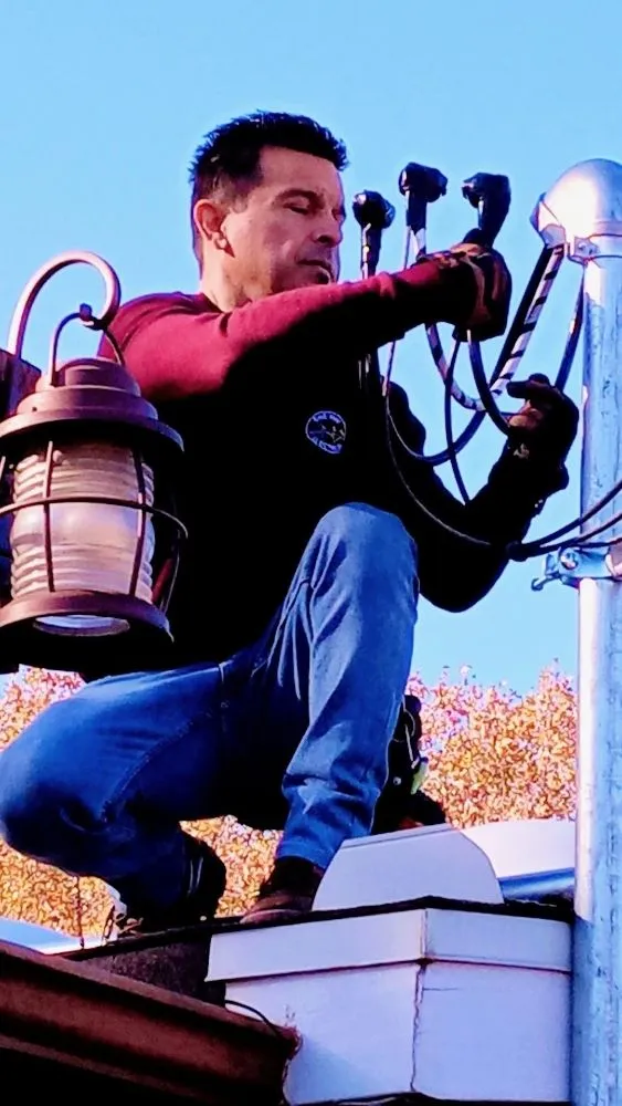 Slide of One Way Electrix