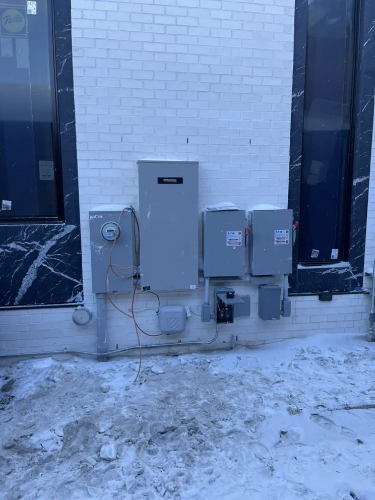 Expert electrician providing emergency electrical service in West Bloomfield Township, MI - Onel Alrekani