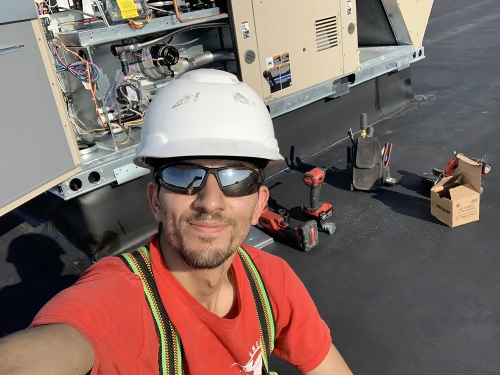 Slide of Onel Alrekani