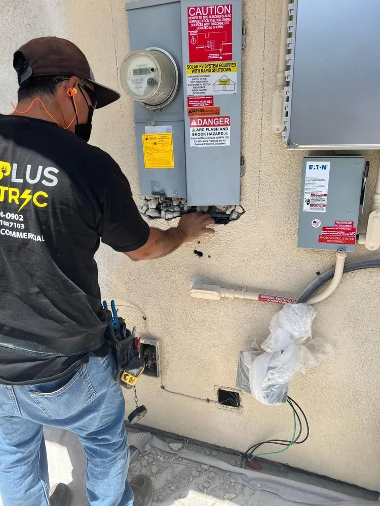 Slide of Oneplus Electric