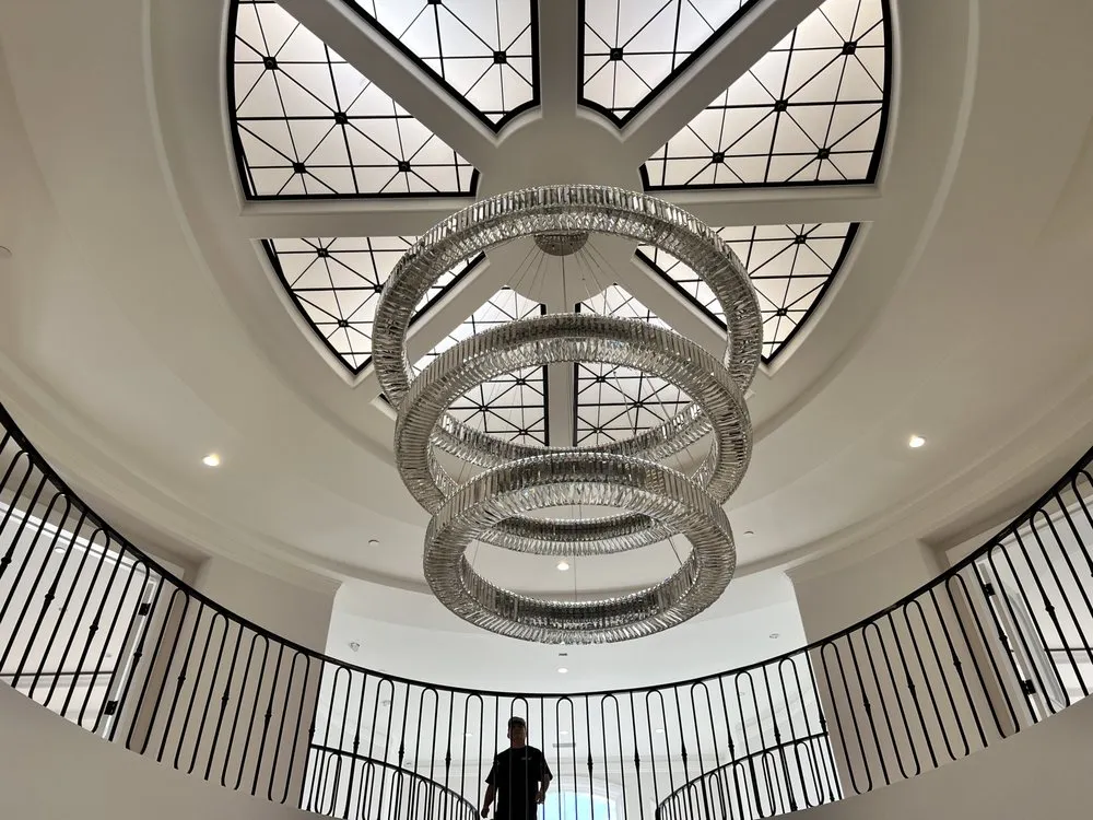 Slide of Oneplus Electric