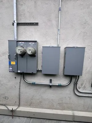 Only Solutions Electric Logo