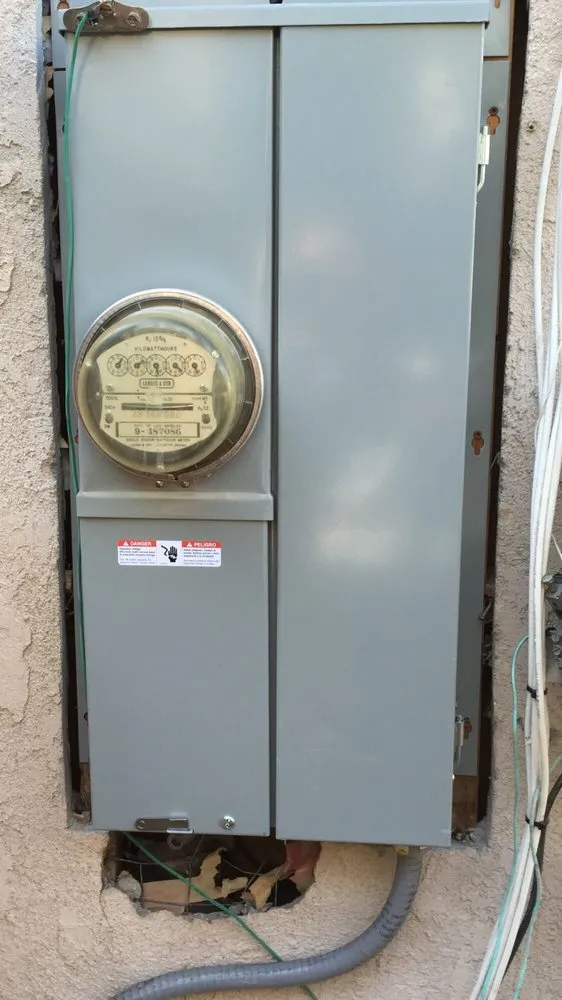 Reliable emergency electrical service experts serving ,  - Optimum Electrical