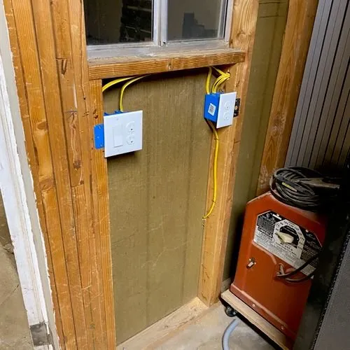Certified emergency electrical service service in Waddell, AZ - Orange Gator Electric
