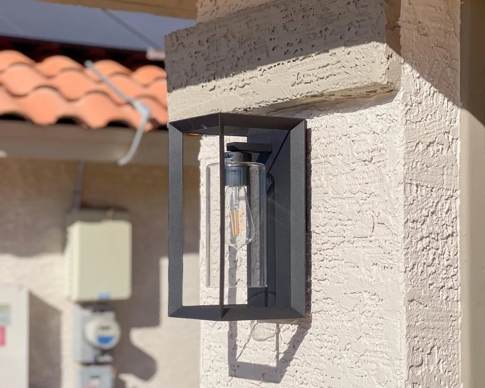 Expert electrician providing circuit breaker repair in Waddell, AZ - Orange Gator Electric