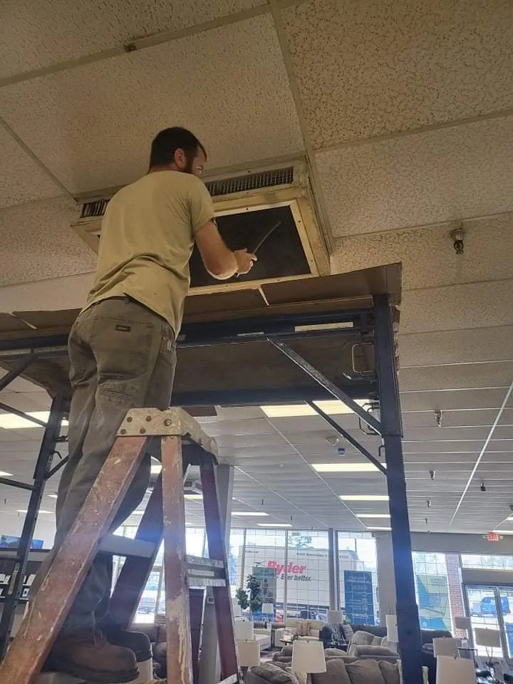 Certified electrician providing emergency electrical service in Orangeburg, SC - Orangeburg Refrigeration And A/C