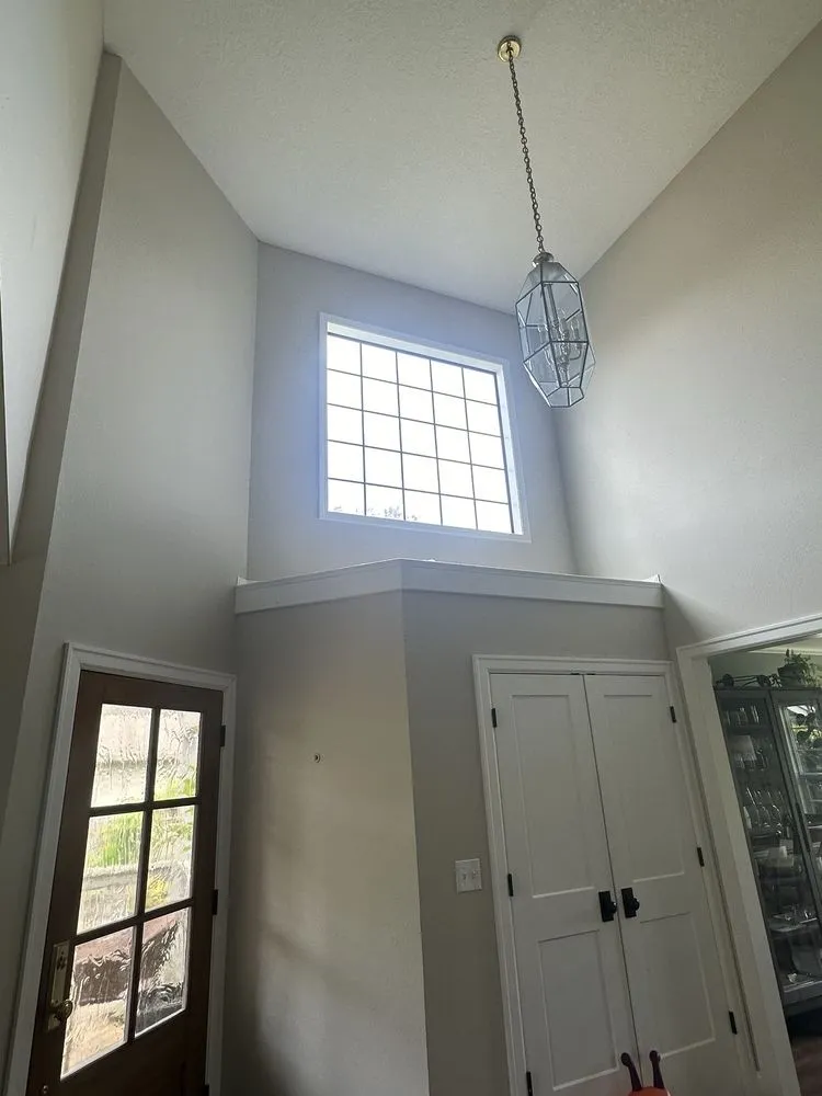 Slide of Orellana PDX Top Finishes