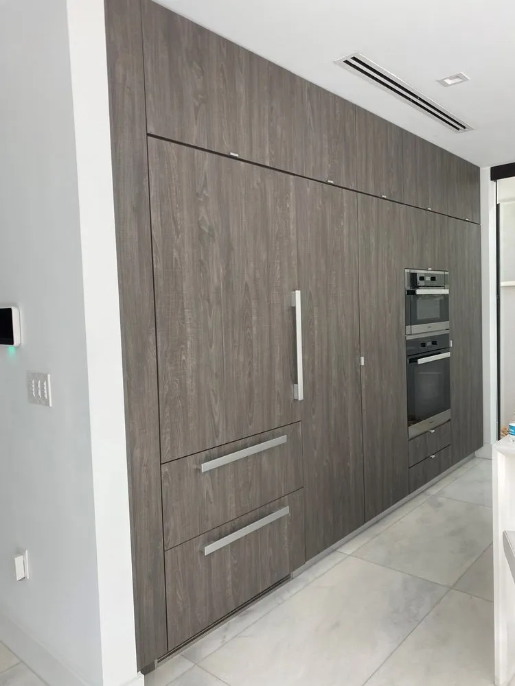 Slide of Orlim Electric