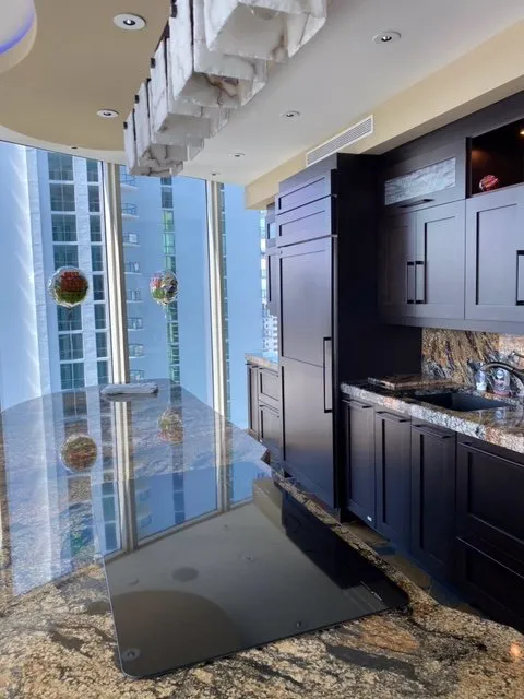 Slide of Orlim Electric