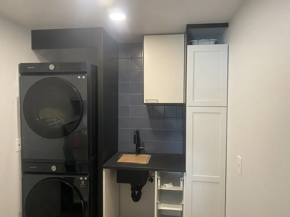 Trusted circuit breaker repair in , by OROCA Contractors