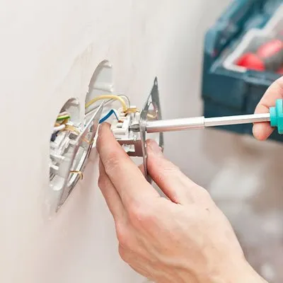 Ortega’s Handyman Services Logo