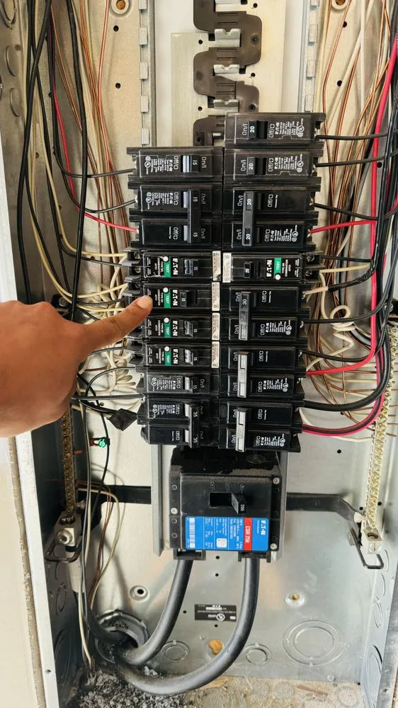 Slide of Ortez Home Services