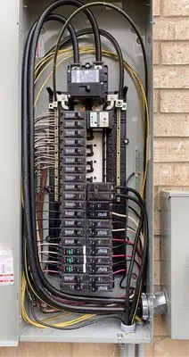 Ortiz Electrical Service Logo