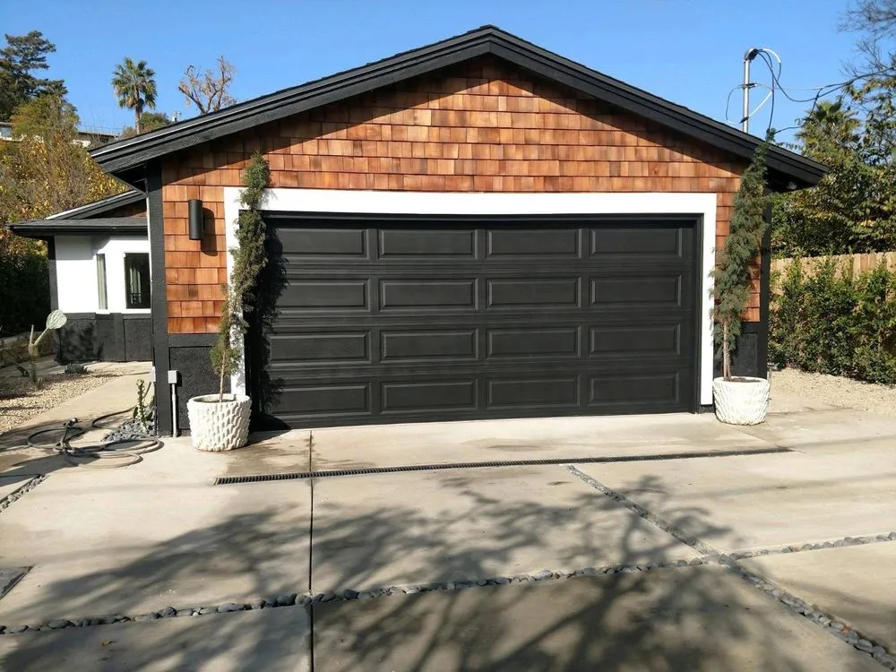 Slide of Ortiz Remodel & Construction