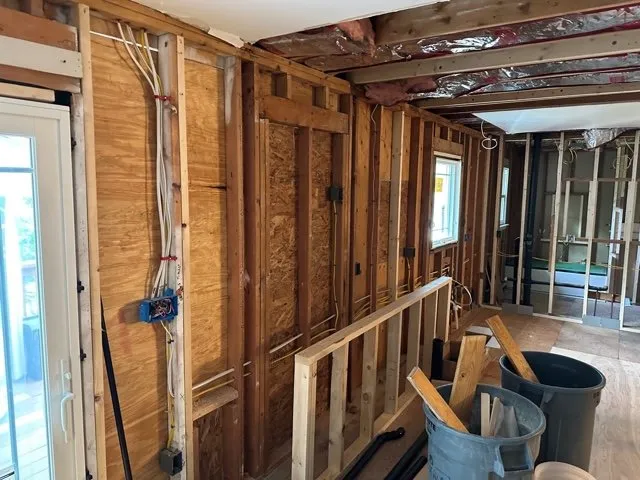Expert electrician providing emergency electrical service in Wappingers Falls, NY - Orval Electric