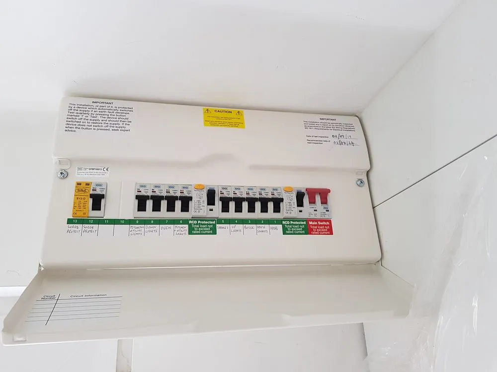 Slide of Oscar Electrical Contractors