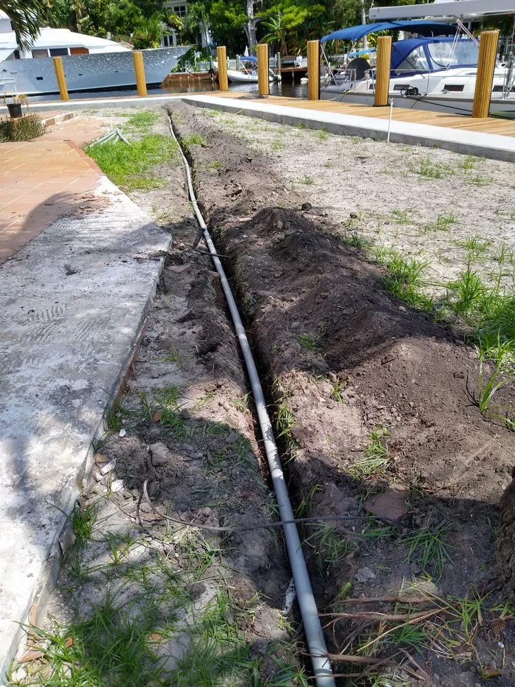 Slide of Oscar Mendoza Electrician