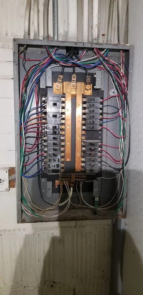 Slide of Oshana Electrical Services