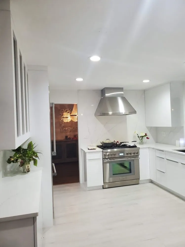 Slide of Oshana Electrical Services