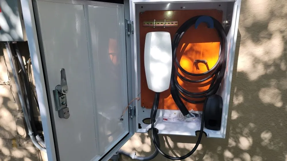 Slide of OSJ Electric