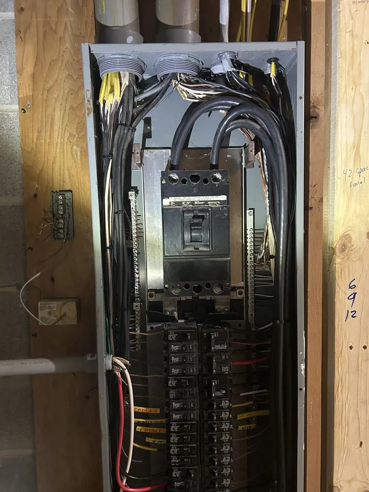 Slide of Oskar Electric