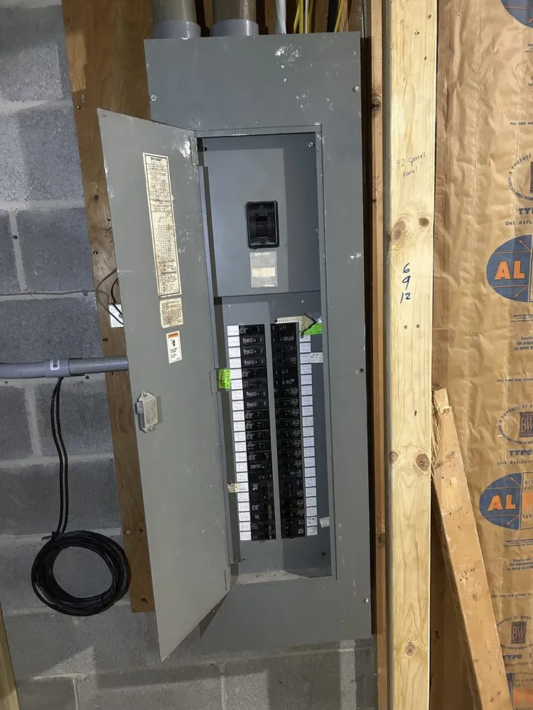 Slide of Oskar Electric