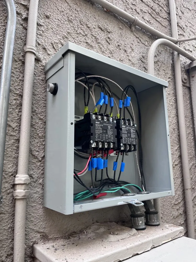 Slide of Oso Electric