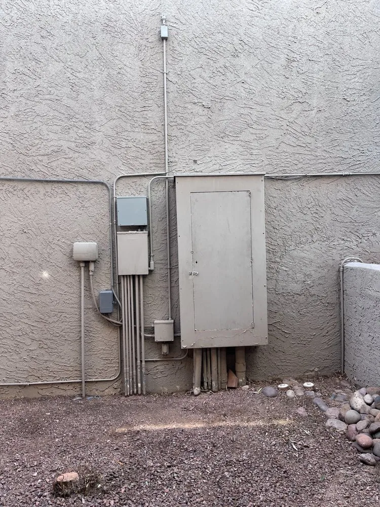 Slide of Oso Electric