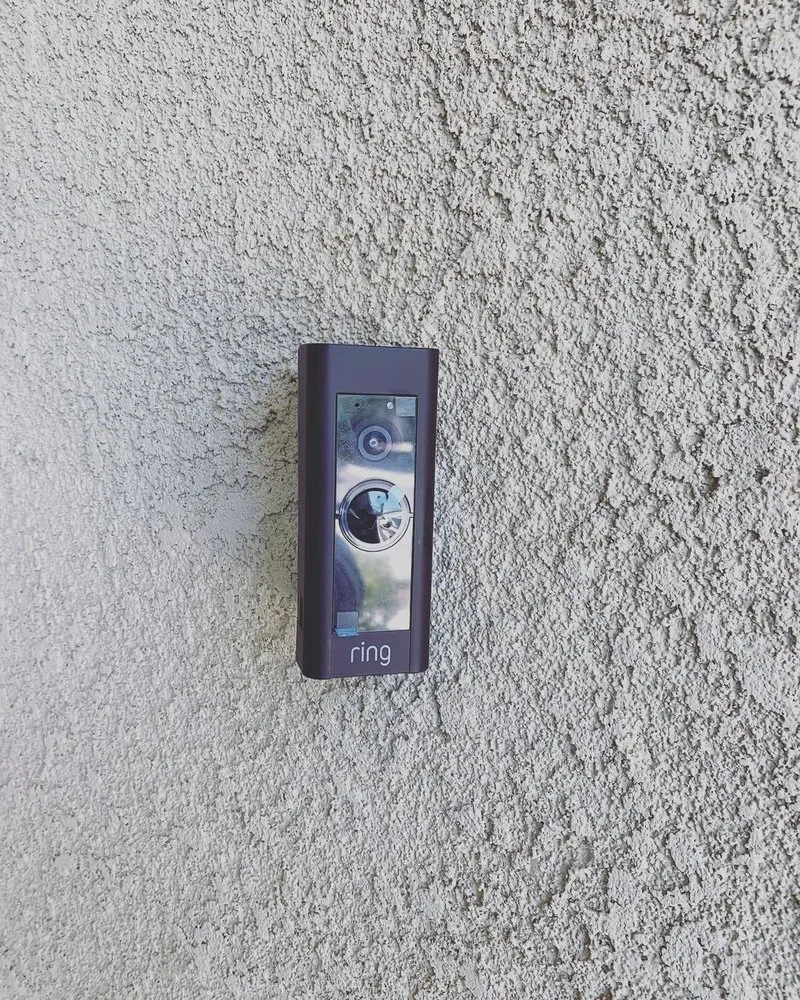 Slide of Osvaldo Electrician