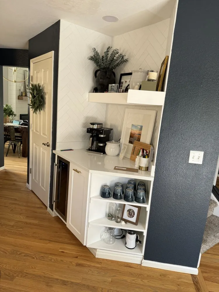 Slide of Otis Construction