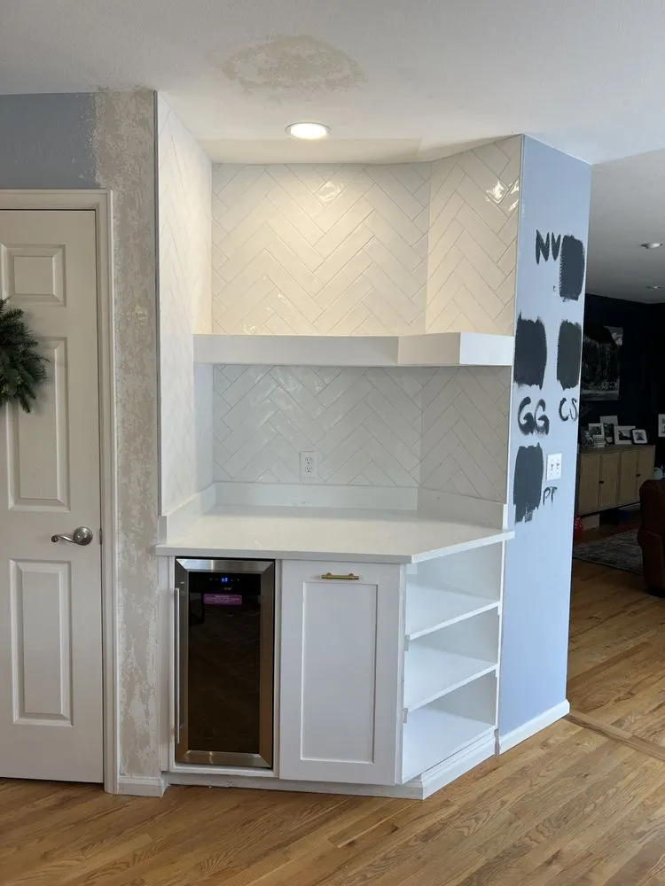 Slide of Otis Construction