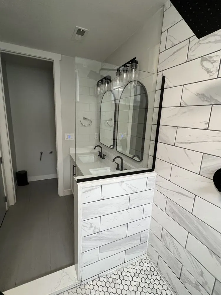 Slide of Otis Construction