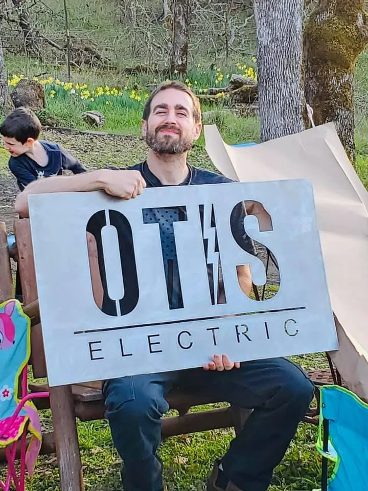 Slide of Otis Electric