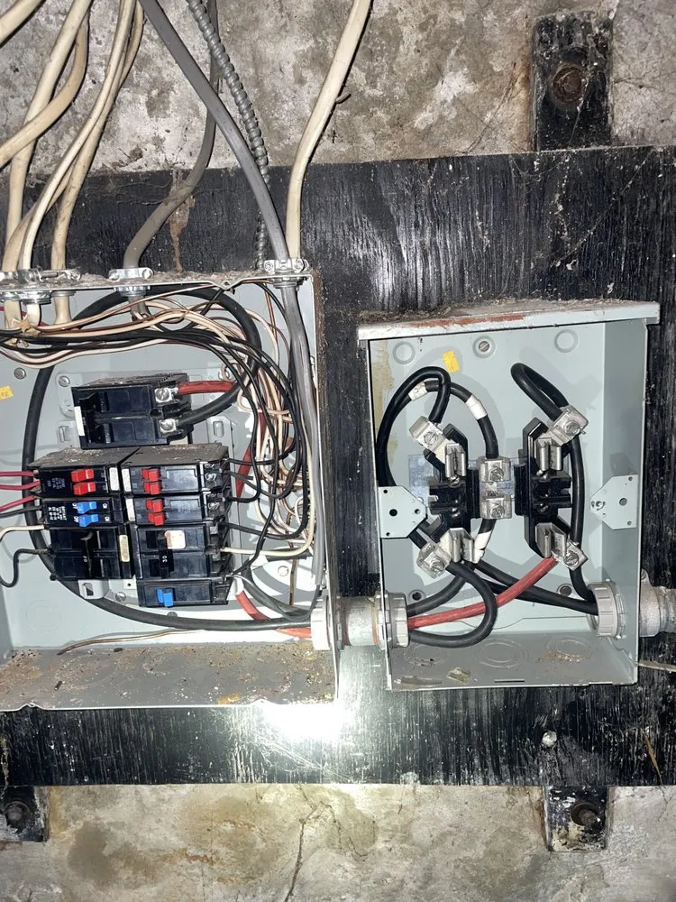 Licensed electrician providing emergency electrical service in Garcia, CO - Ottm Investment